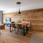 Design Sonnrain Apartment Piesendorf